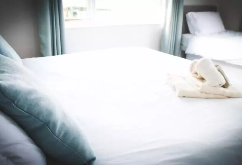 Majatalo Sandyhill Guest House