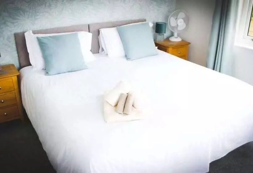 Majatalo Sandyhill Guest House