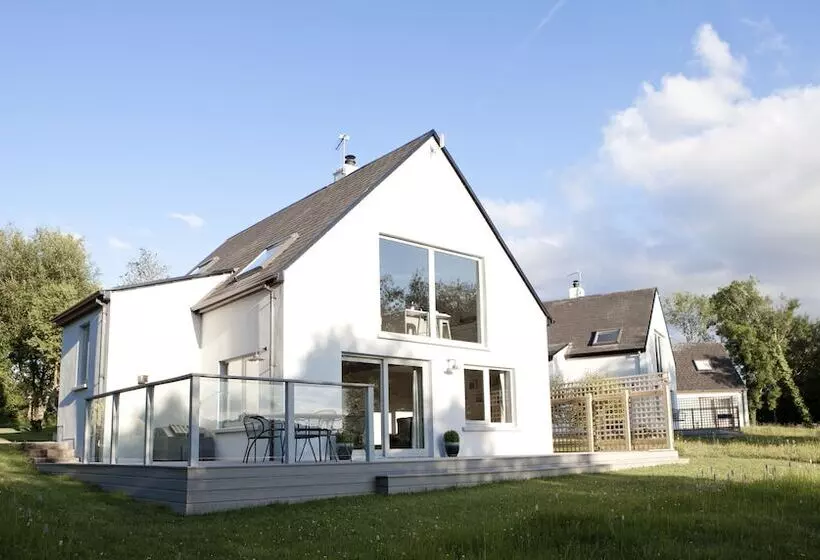 Lomakeskus Elements Lodges