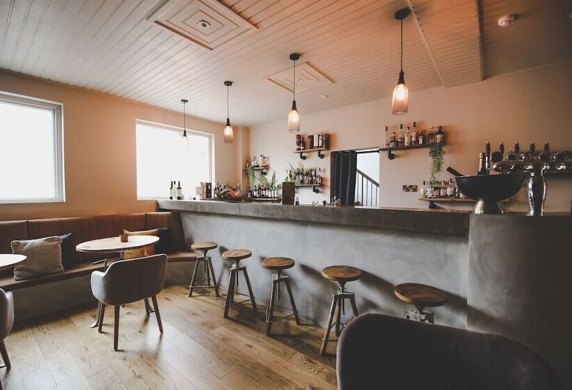 אתר נופש Elements Lodges