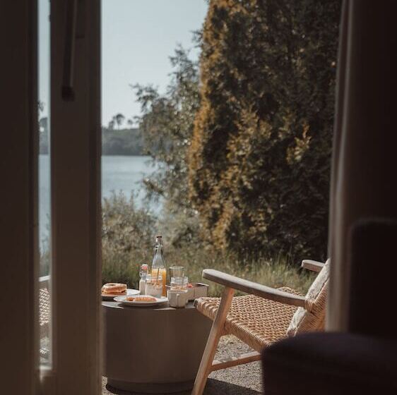 אתר נופש Elements Lodges