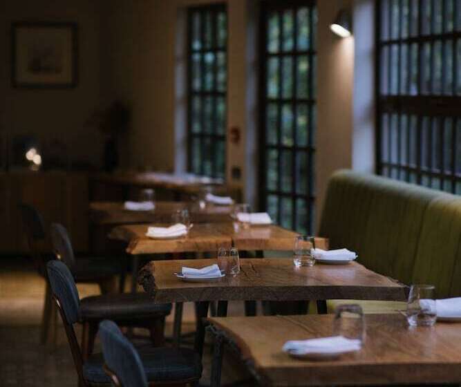 אתר נופש Elements Lodges