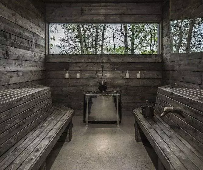 Lomakeskus Elements Lodges