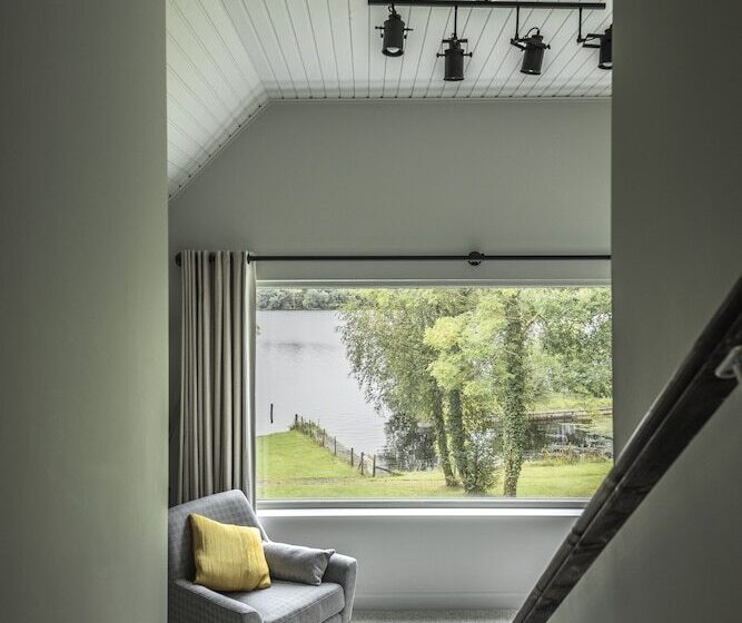 אתר נופש Elements Lodges