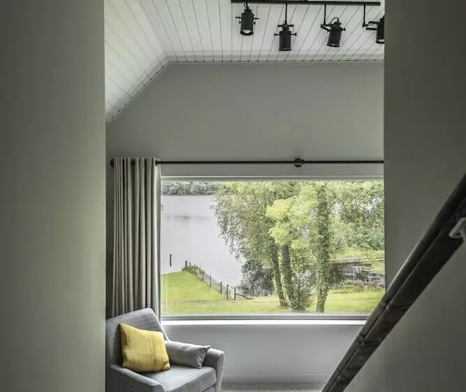 Lomakeskus Elements Lodges