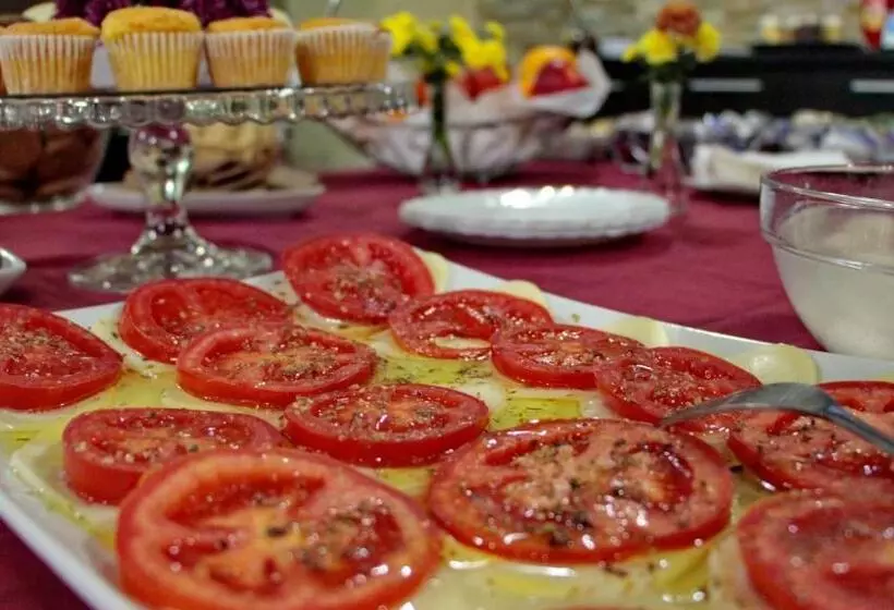 בית מלון כפרי Angellis