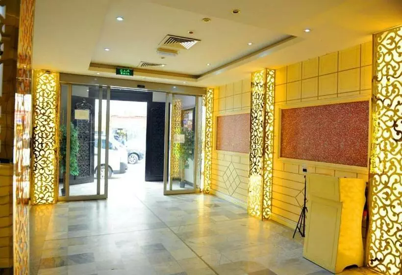 هتل Bahrain Plaza