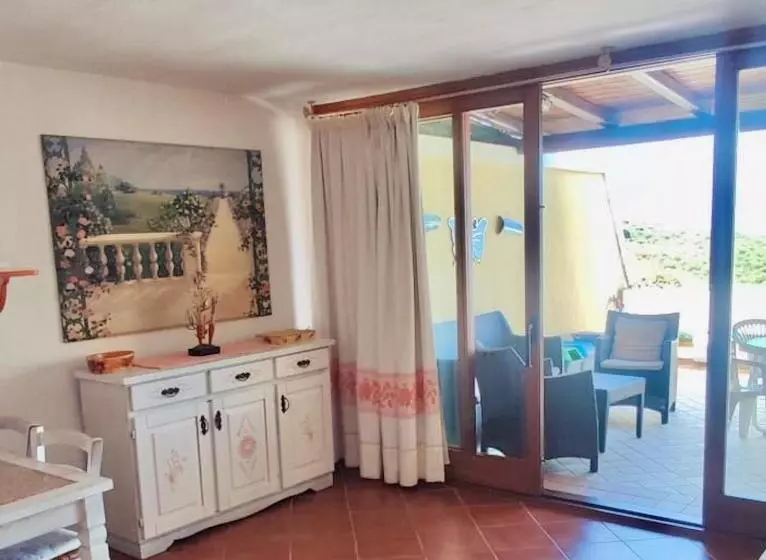 酒店 Superior Apartments In Residence In Cugnana Verde