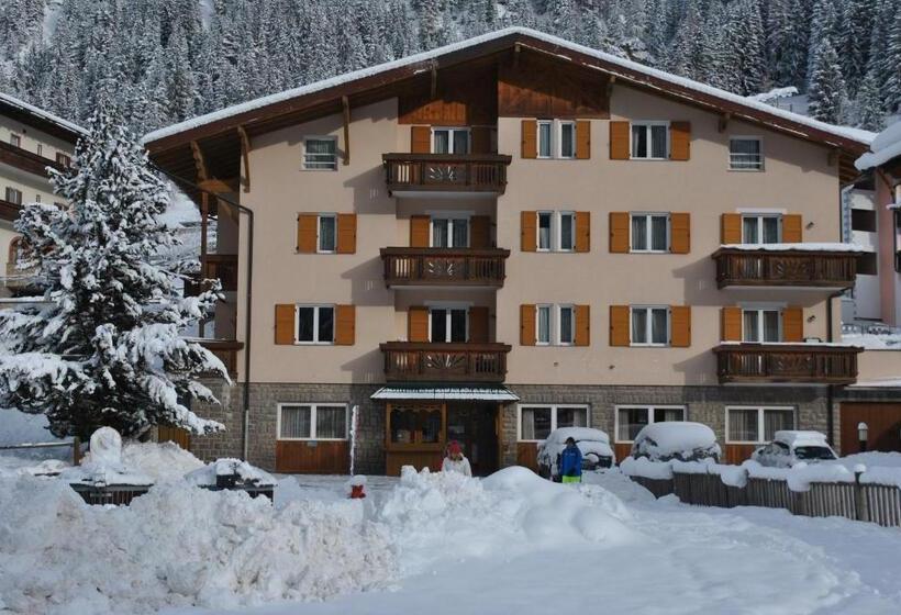 فندق Garni B&b Mozart Nesthouse