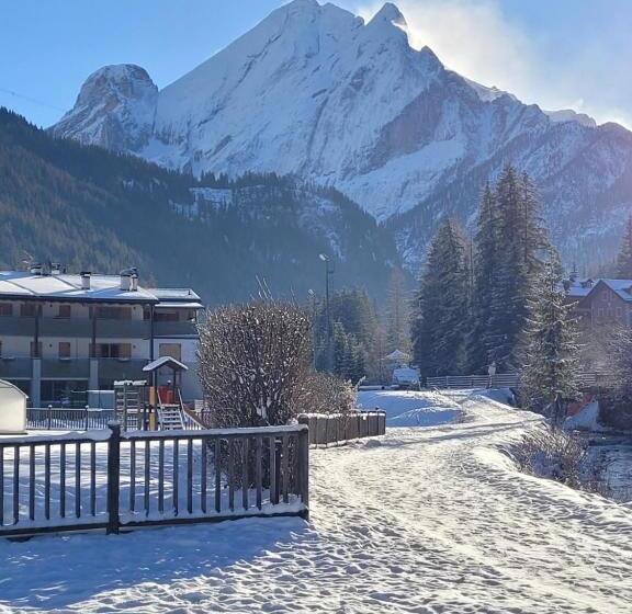 فندق Garni B&b Mozart Nesthouse