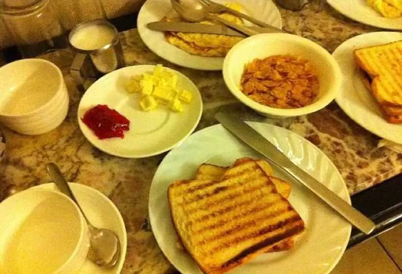 فندق Koder House