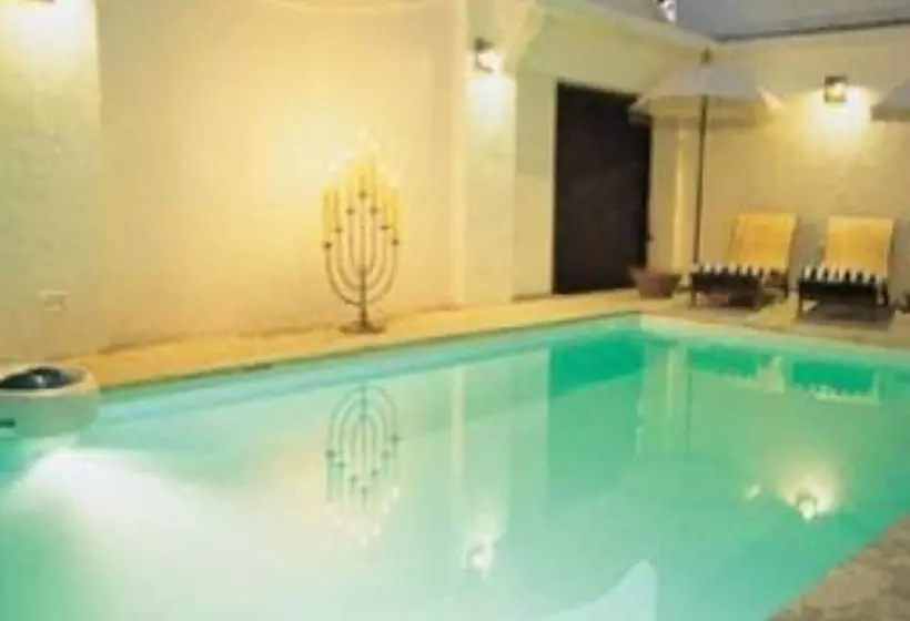 فندق Koder House