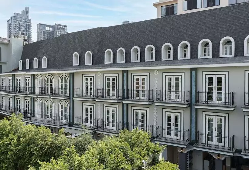 Hotel La Petite Salil Sukhumvit Thonglor 1