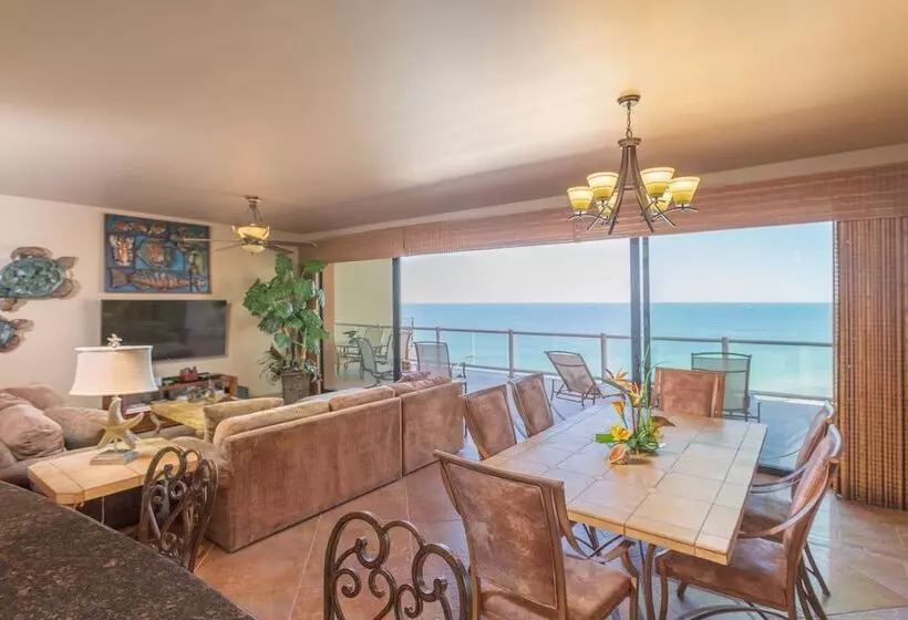 فندق Las Palomas Beach & Golf Resort