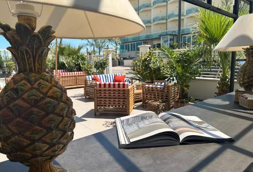 فندق Marittimo Milano Marittima