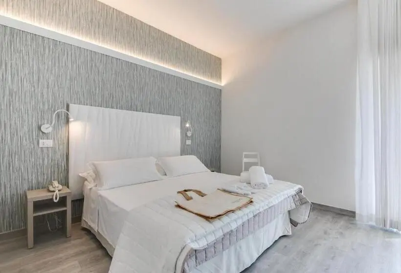 ホテル Marittimo Milano Marittima