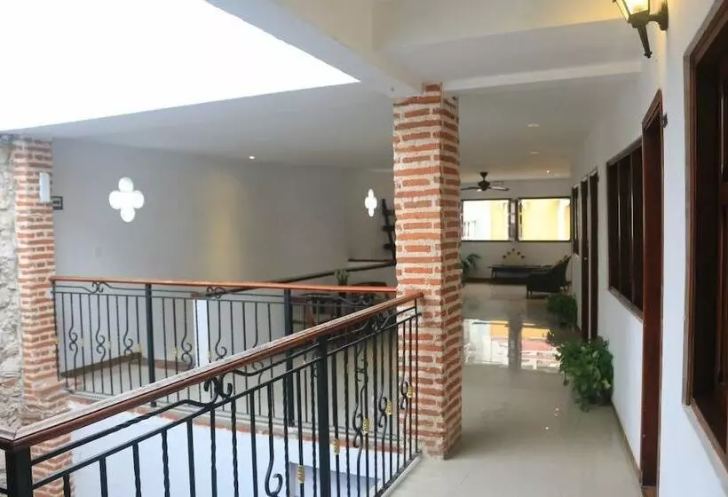 ホテル Portal De San Diego By Hmc