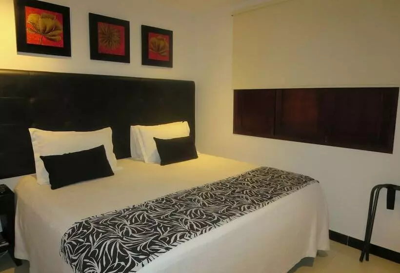 ホテル Portal De San Diego By Hmc