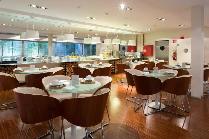 هتل Porto Trindade