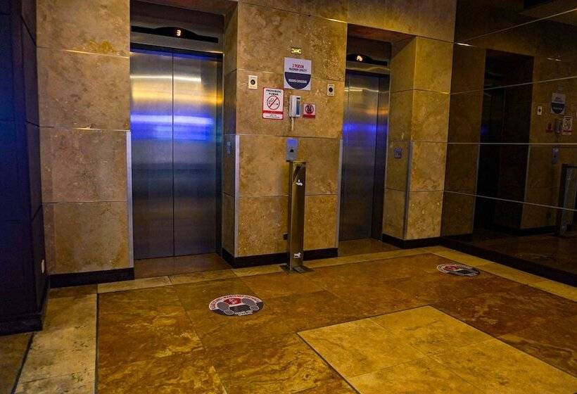 Radisson Colon 2,000 Hotel & Casino