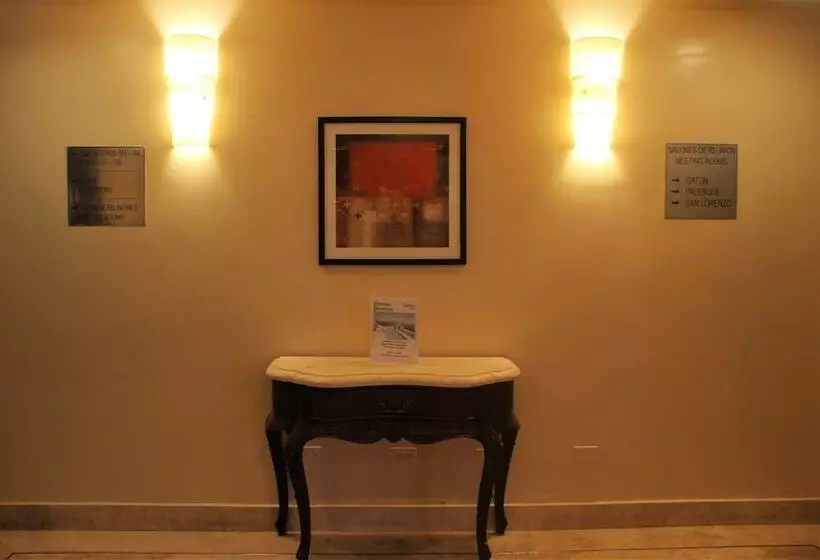 Radisson Colon 2,000 Hotel & Casino