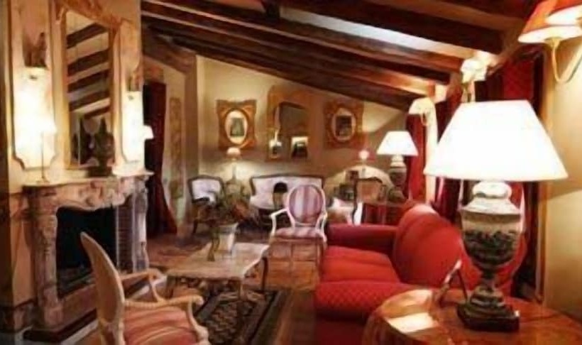 乡村酒店  Rincon De Navarrete