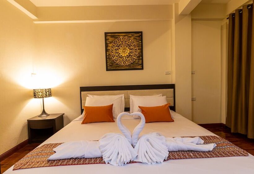 בית מלון כפרי The Palm Garden