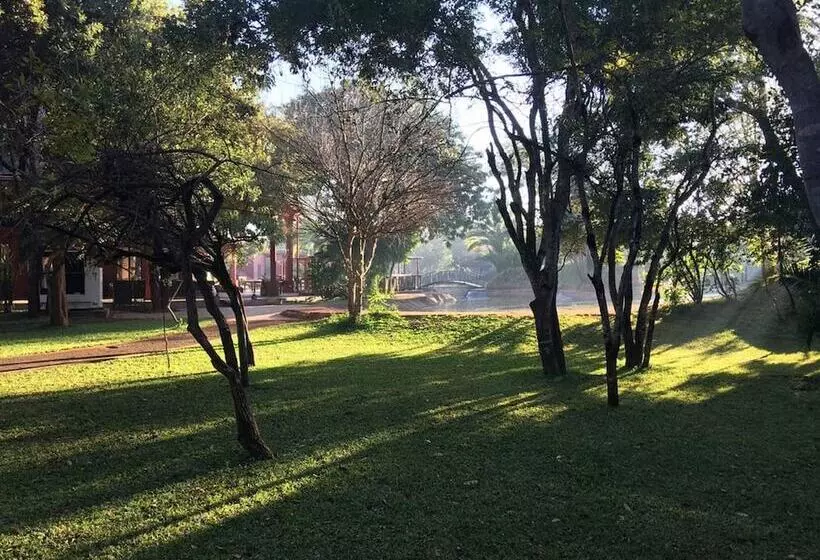 استراحتگاه Kaazmein Lodge