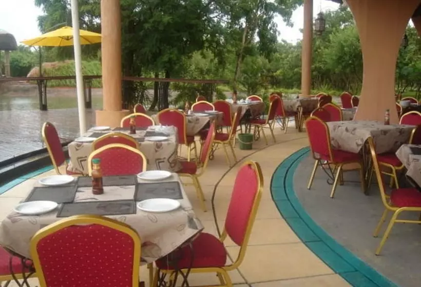 استراحتگاه Kaazmein Lodge