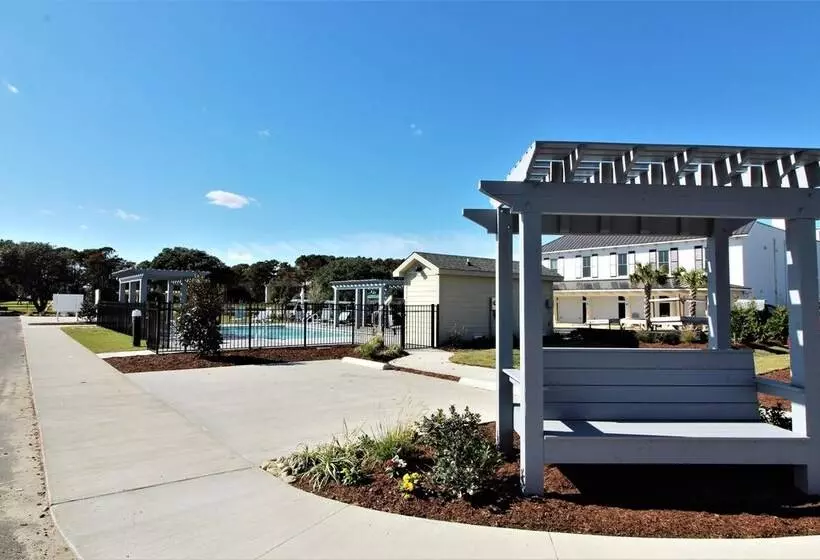 Beacon Quarters By Kees Vacations