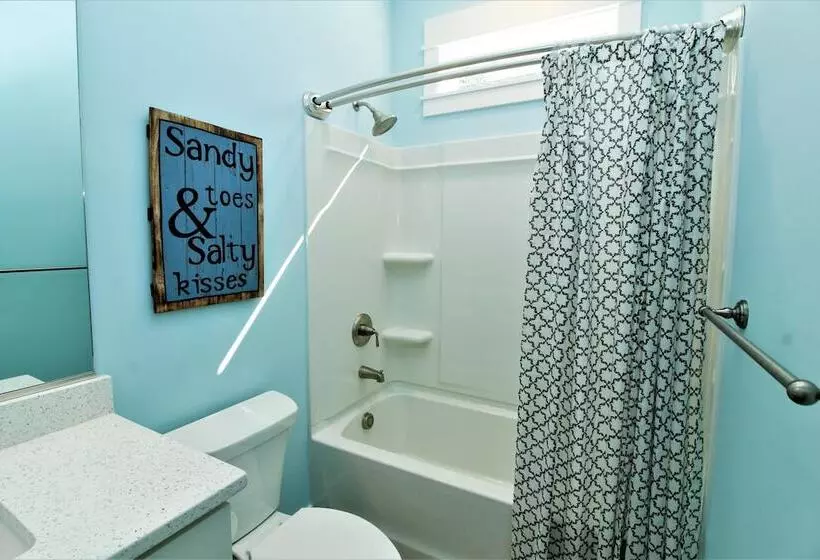 Beacon Quarters By Kees Vacations