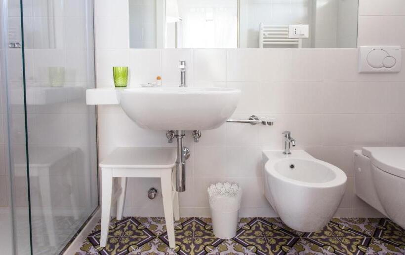 פנסיון Camere Maré