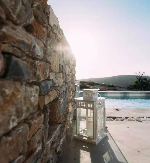 Majatalo Schinoza Luxury Suites