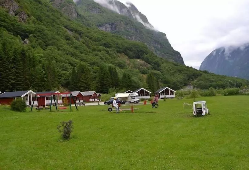 リゾートホテル Gudvangen Camping