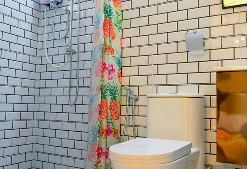 Lumut Cube Homestay Kontena