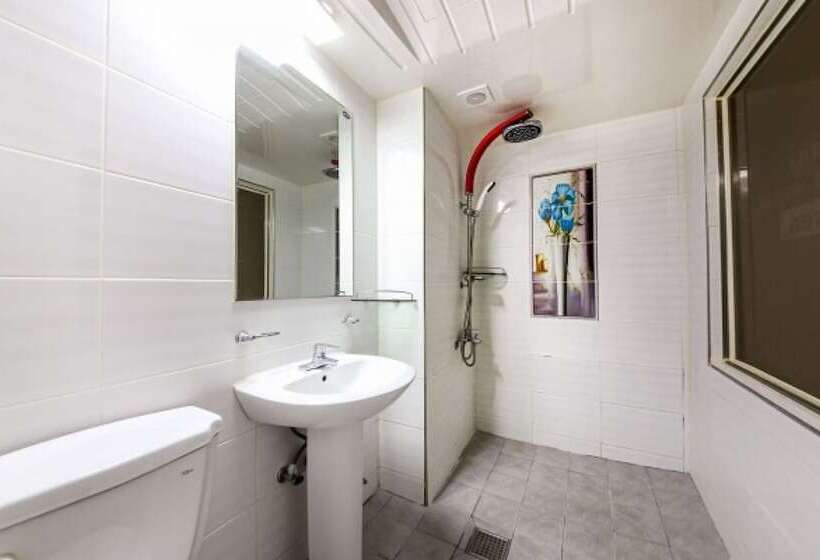 Motel Jeonju Geumamdong Time