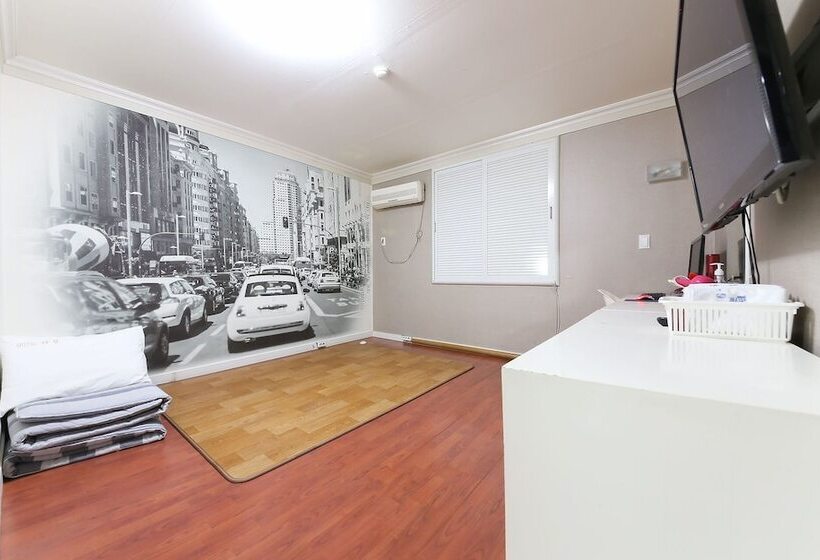 Motel Jeonju Geumamdong Time