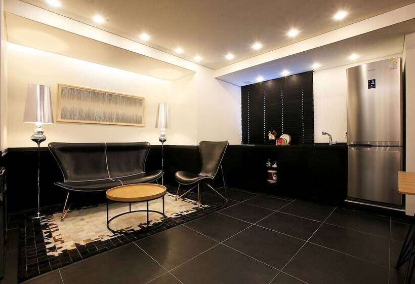 مُتل Sincheon Lavieen