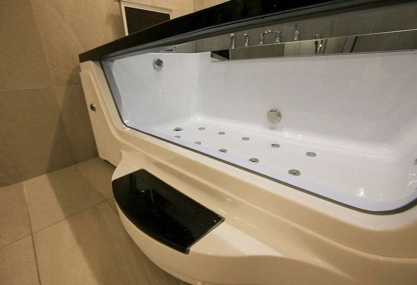 مُتل Sincheon Lavieen