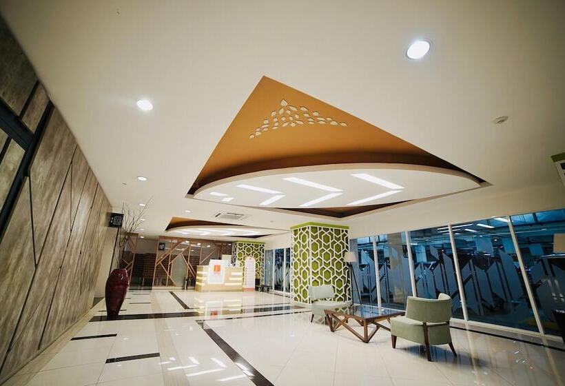 Grand Kamala Lagoon By Veeroom