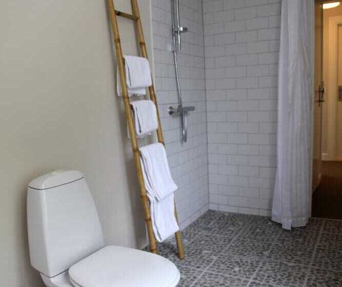 مبيت وإفطار Stevns Klint Strandpension