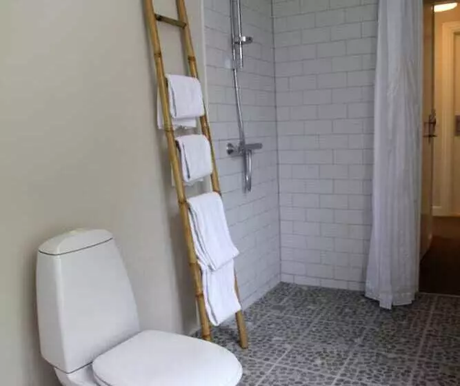 Aamiaismajoitus (B&B) Stevns Klint Strandpension