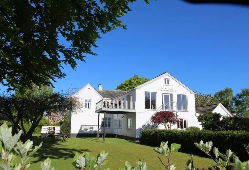Aamiaismajoitus (B&B) Stevns Klint Strandpension