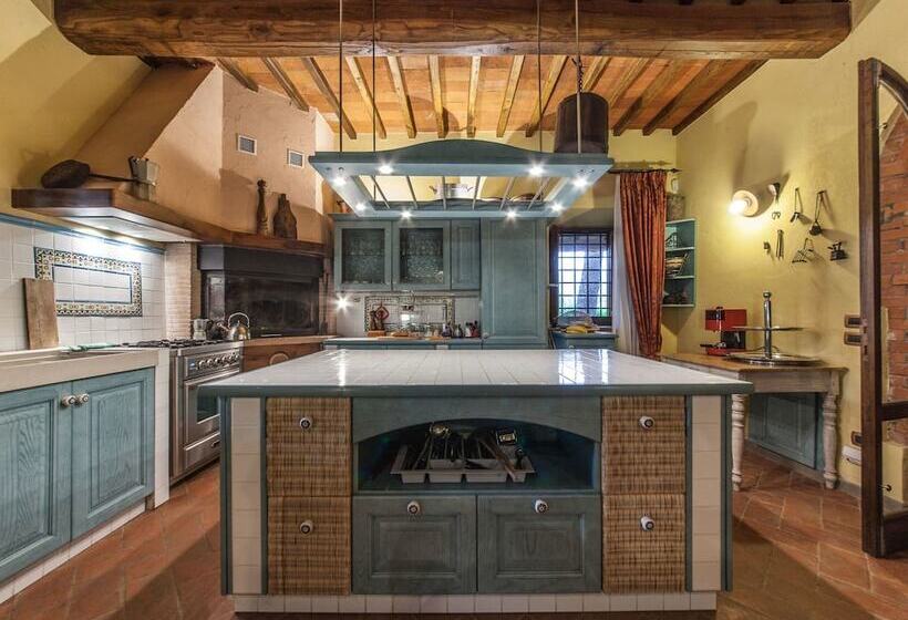 Cottage In Terranuova Bracciolini