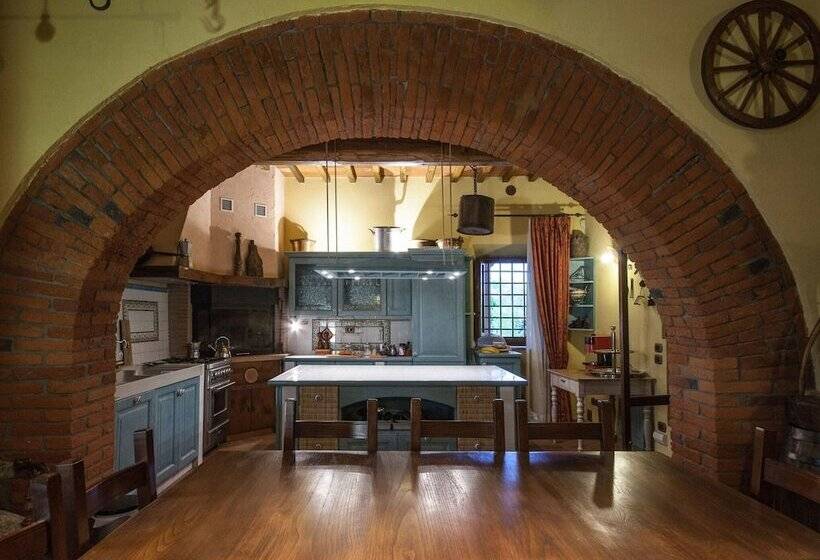 Cottage In Terranuova Bracciolini