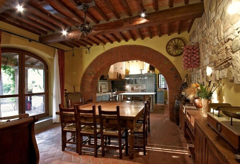 Cottage In Terranuova Bracciolini