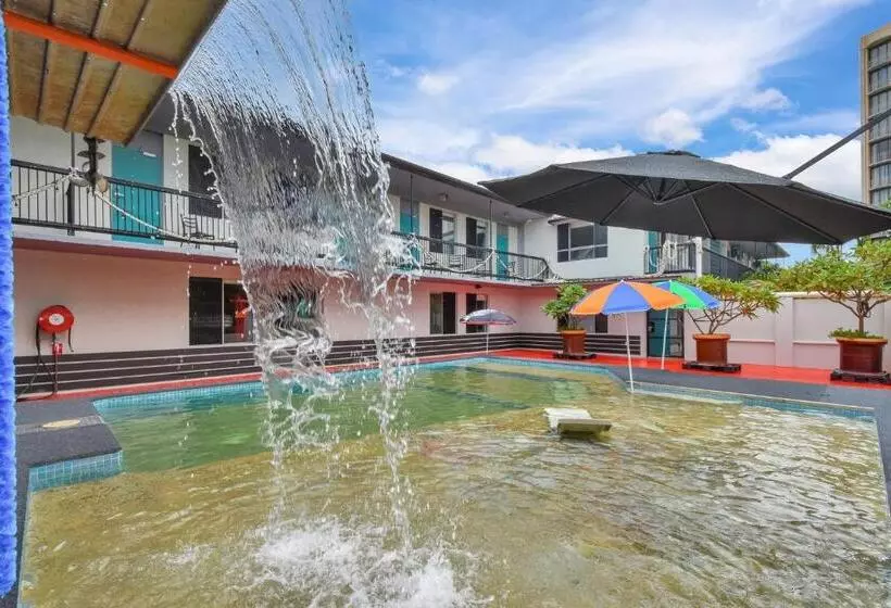 モーテル Capitanos