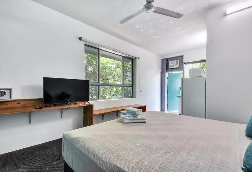 モーテル Capitanos