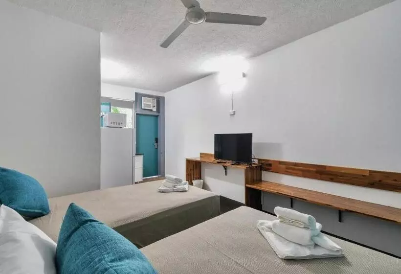 モーテル Capitanos