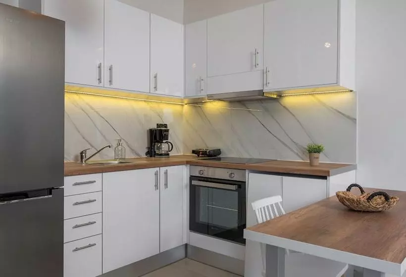 Aegean Breeze Apartments